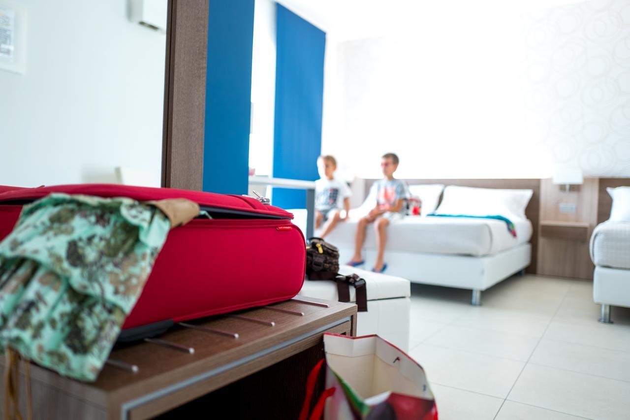 Hotel Palmensis مارينا بالمينس المظهر الخارجي الصورة